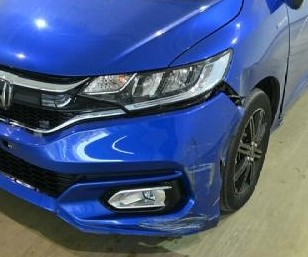 フィットハイブリッド2018年式事故車のサンプル画像3